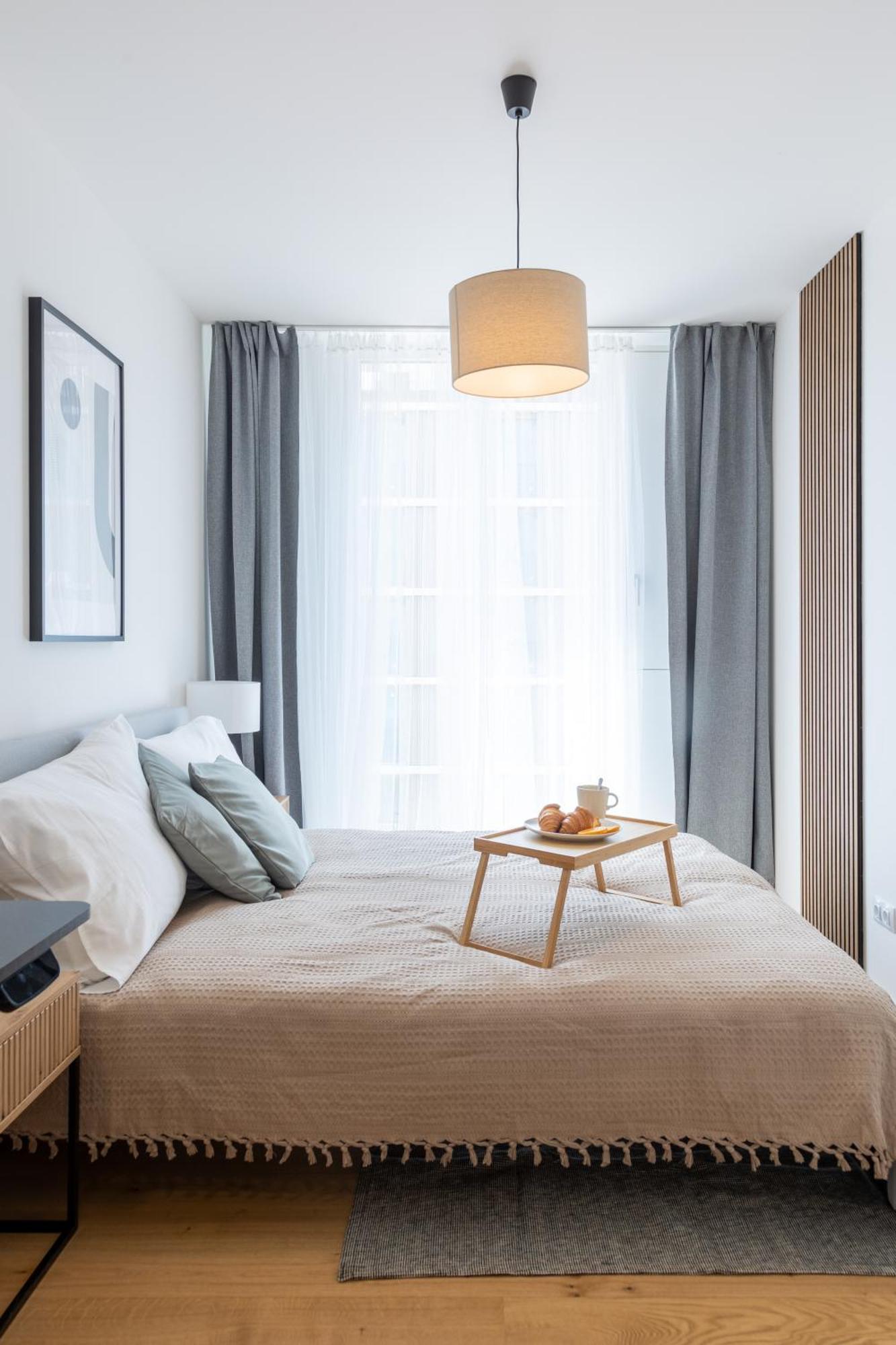 Apartament Days - 2bdr - Balcony - Garage Parking - Easy Center Access